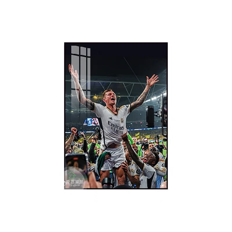 Toni Kroos Real Madrid WALL ART - Crystal Porcelain Painting - Aluminum Frame