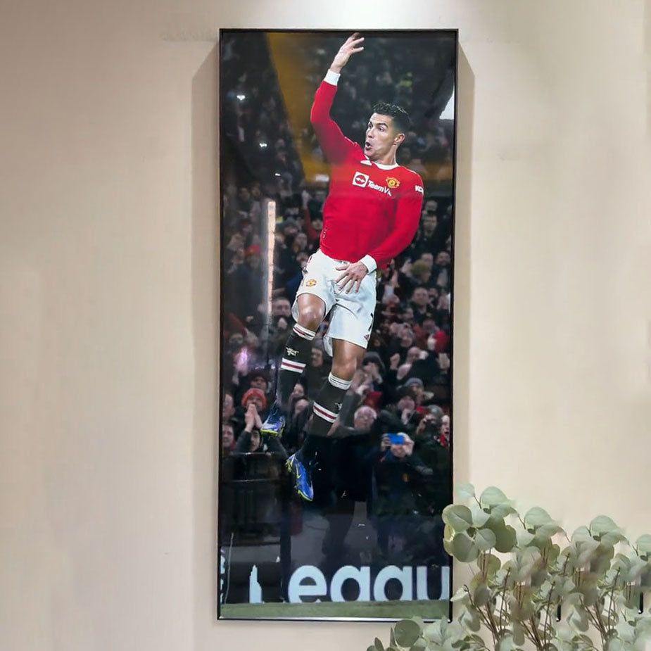 Cristiano Ronaldo CR7 Manchester United Football Wall Art Poster Sports Decor for Entryway Hallway Living Room