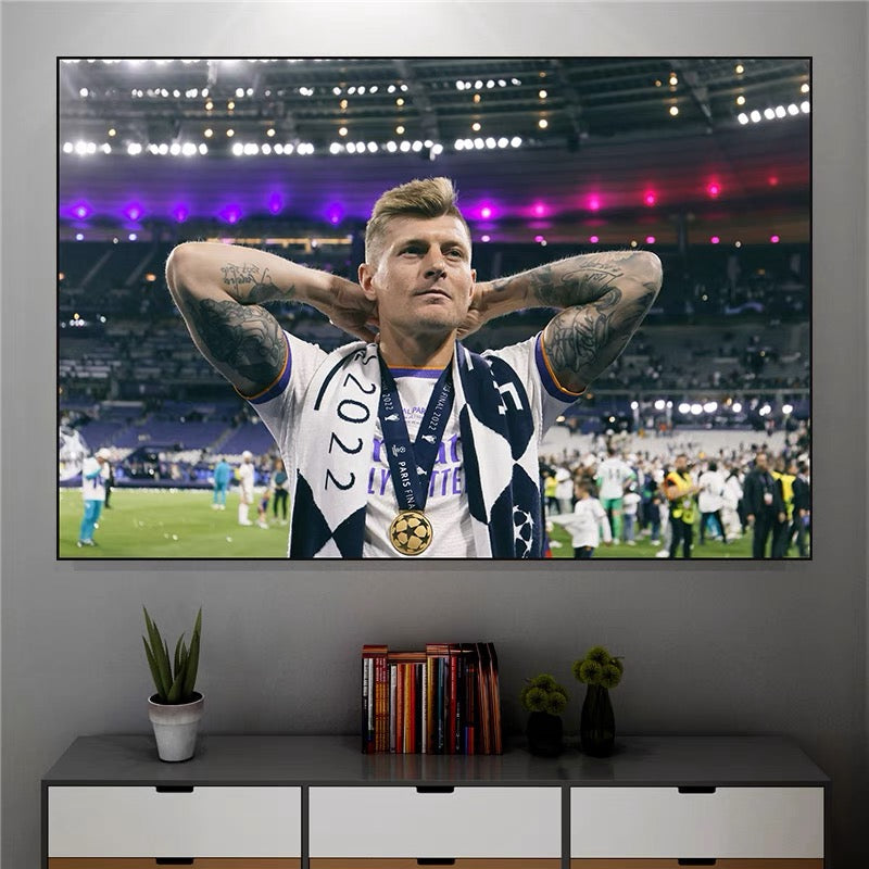 Toni Kroos Real Madrid WALL ART - Crystal Porcelain Painting - Aluminum Frame