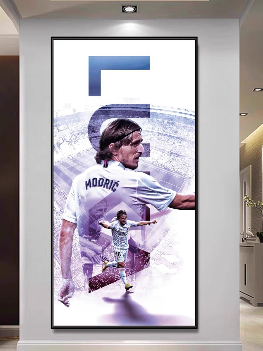 Luka Modric Real Madrid - Vertical 1:2 WallArt - Crystal Porcelain Painting - Aluminum Frame