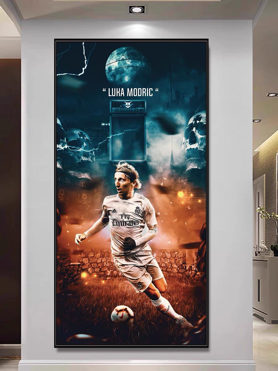 Luka Modric Real Madrid - Vertical 1:2 WallArt - Crystal Porcelain Painting - Aluminum Frame