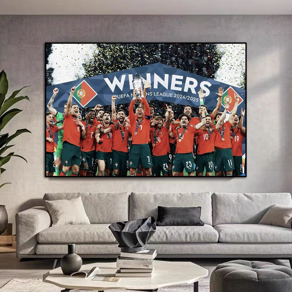 Cristiano Ronaldo – 2025 Nations League Champion with Portugal 🇵🇹 2:3 WallArt